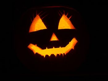 5 Not-Too-Scary Halloween Events for Kids