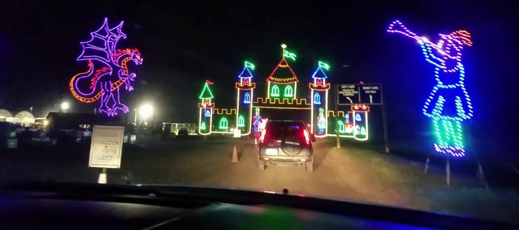Shady Brook Farm’s Drive-thru Christmas Light Show